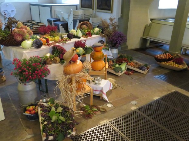 05Ernteschmuck3.jpg 05Ernteschmuck3.jpg